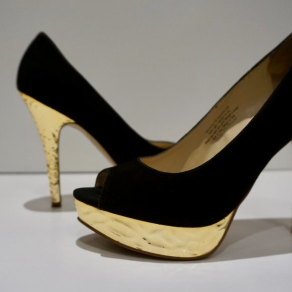 Enzo Angiolini Peep Toe Platform Pumps - Black Suede & Gold - Size 7.5 - Picture 8 of 8